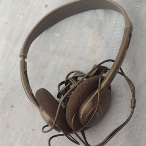 Coby Wired Headphones NWOT